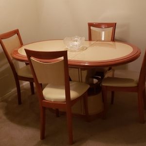 Beautiful Italian dining table